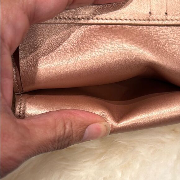 Louis Vuitton Lou Coussin Wallet Pink Lambskin Monogram Authentic Gold Hardware - Picture 8 of 16